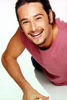 Родриго Санторо ^ Rodrigo Santoro : Ангелы Чарли: полное удушье : Влюбленные женщины : Нежный яд : Неукротимая Хильда