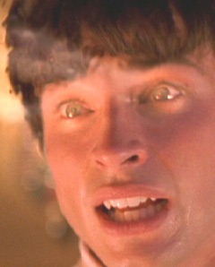 Тайны Смолвиля ^ Smallville : Том Вэллинг : Кристин Кройк : Майкл Розенбаум : Эллисон Мэк : Сэм Джонс III : Аннет О'Тул : Джон Шнайдер